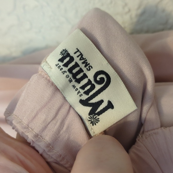 Show Me Your MuMu Amanda blush sleeveless backless halter maxi dress - Picture 11 of 11